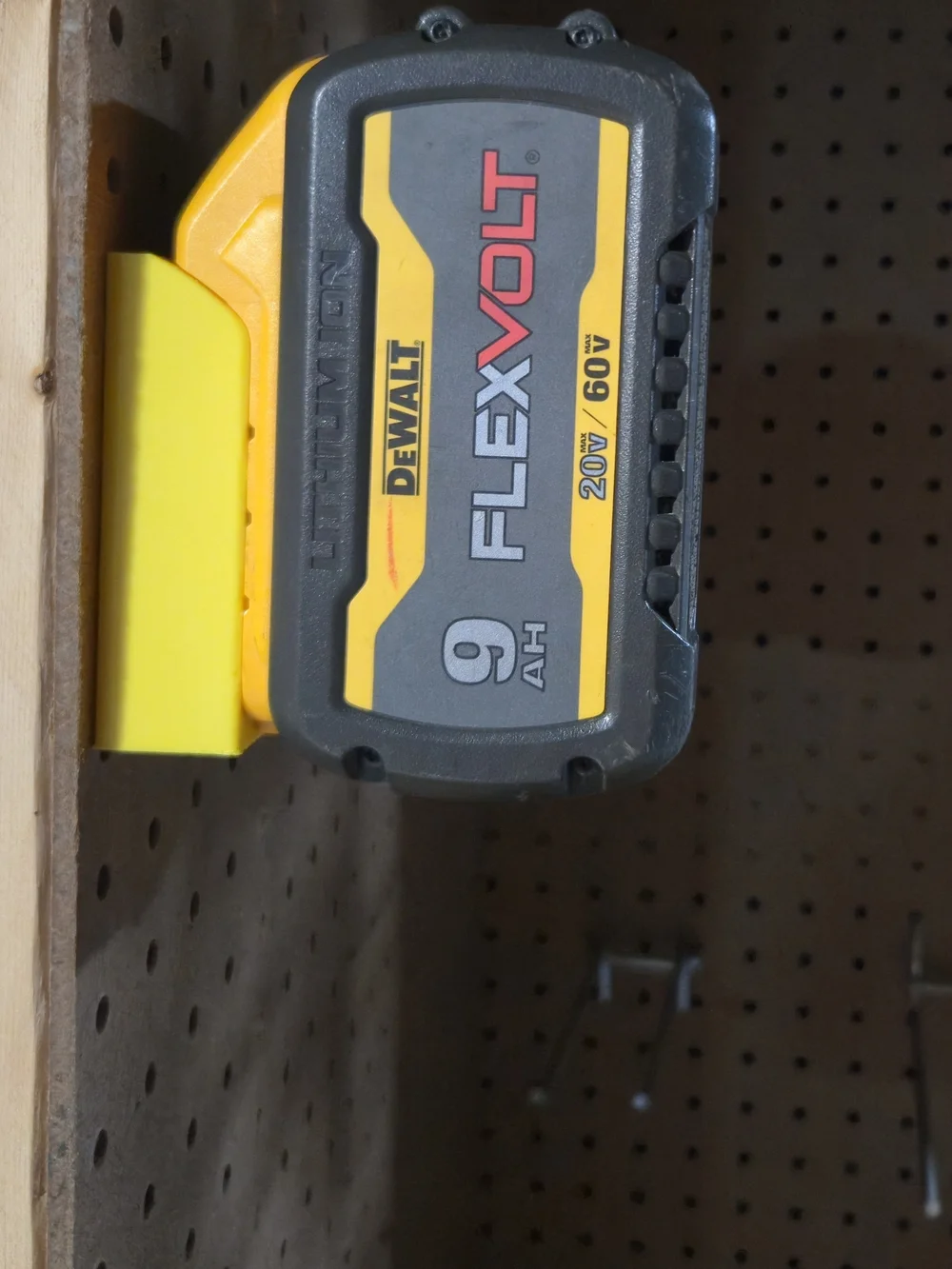 2-Pack DeWalt 20V / 60V Battery Holders – 3D Printed in Bambu Lab PETG
